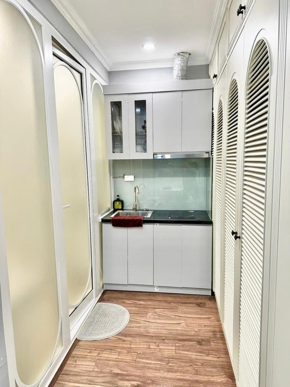 Căn hộ Kem Quiet Balcony West Hà Nội